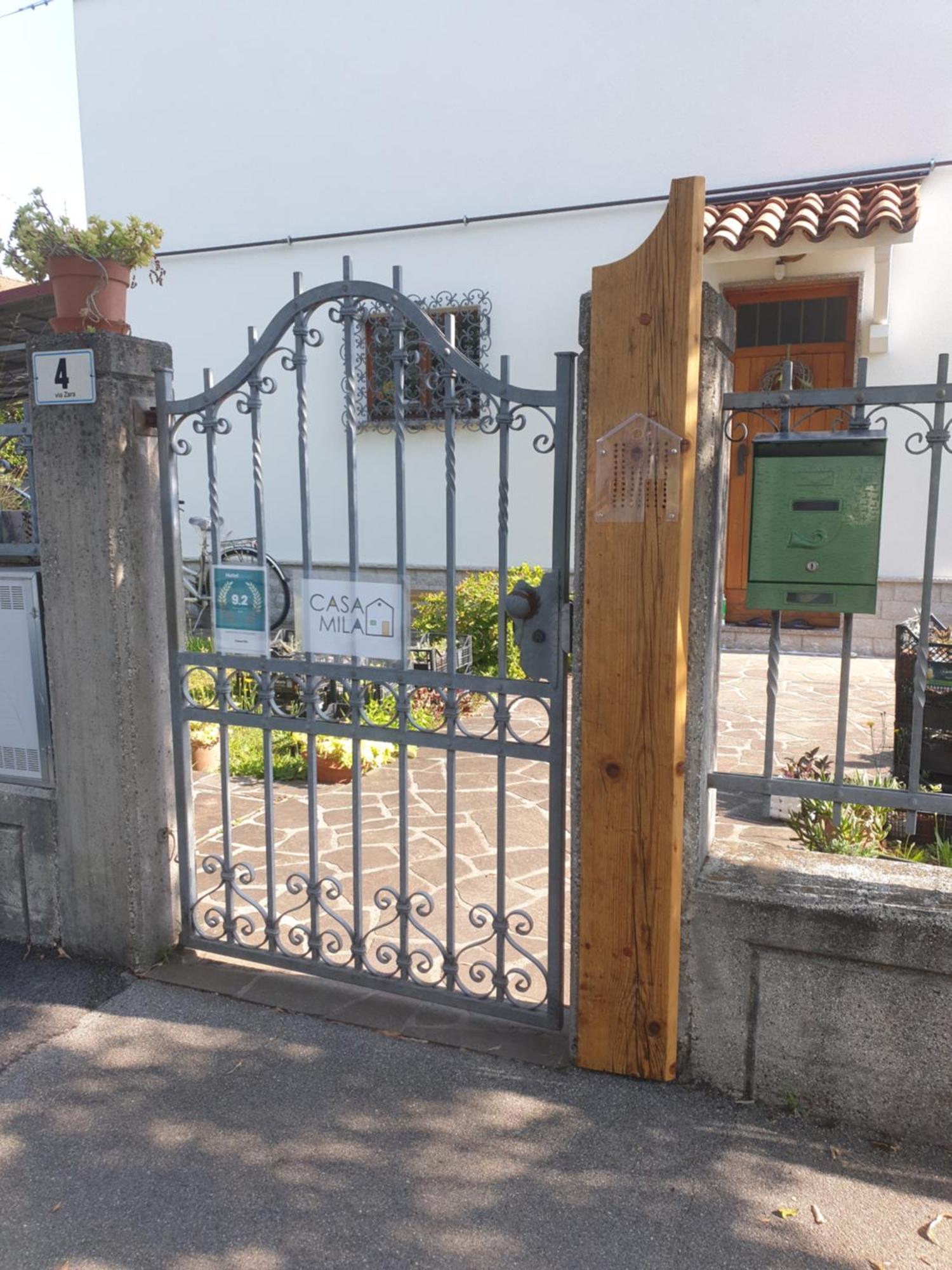 Casamila Lägenhet Gorizia Exteriör bild